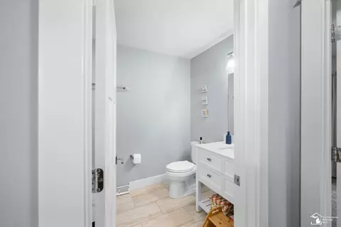 Entry Way - 7933 Turney, Monroe, MI 48161 photo 3 of 3