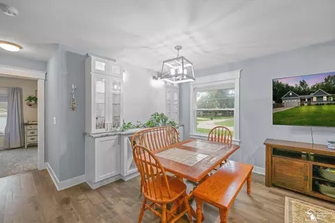 Dining - 7933 Turney, Monroe, MI 48161 photo 2 of 2