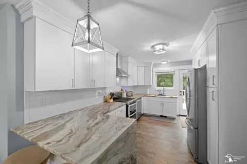 Kitchen - 7933 Turney, Monroe, MI 48161 photo 1 of 4