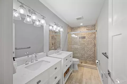 Bath - 7933 Turney, Monroe, MI 48161 photo 1 of 1