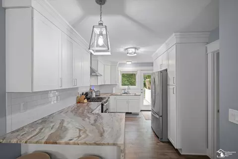 Kitchen - 7933 Turney, Monroe, MI 48161 photo 2 of 4