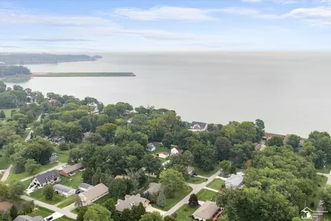 View/Area - 7933 Turney, Monroe, MI 48161 photo 3 of 6