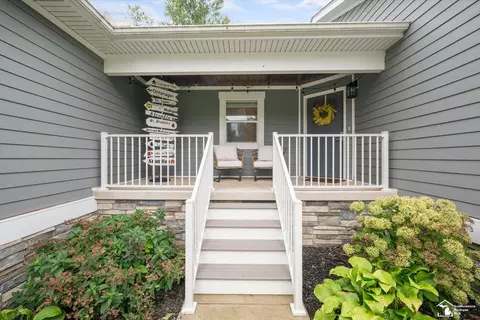 Exterior - 7933 Turney, Monroe, MI 48161 photo 4 of 12