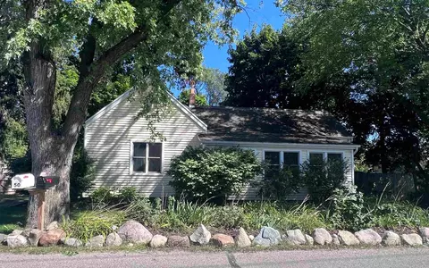 51 Juniper, Auburn Hills, MI 48326