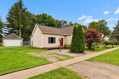 34790 Benton, Memphis, MI 48041