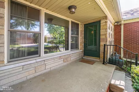 520 Hampton, Grosse Pointe Woods, MI 48236 photo 28