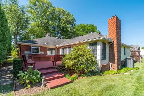 520 Hampton, Grosse Pointe Woods, MI 48236 photo 34