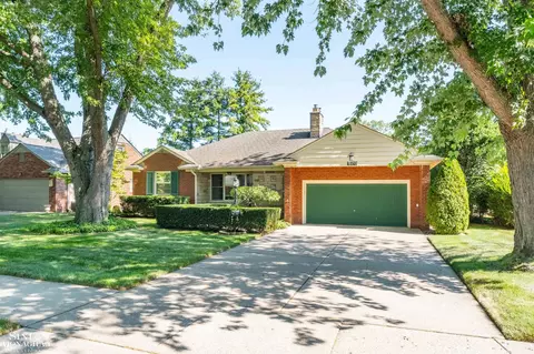 520 Hampton, Grosse Pointe Woods, MI 48236 photo 41