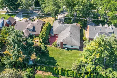 520 Hampton, Grosse Pointe Woods, MI 48236 photo 40