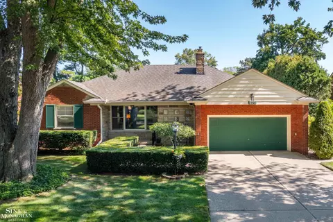 520 Hampton, Grosse Pointe Woods, MI 48236 photo 42