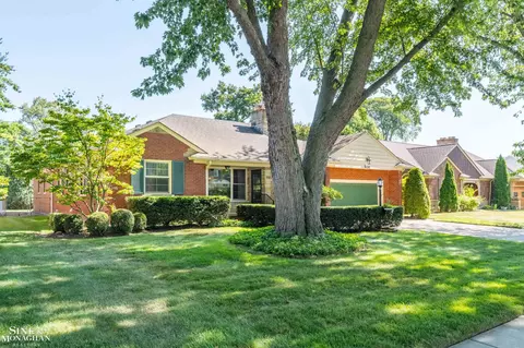 520 Hampton, Grosse Pointe Woods, MI 48236 photo 43