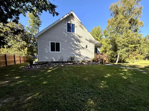 Exterior - 1621 Loebrich, Gladwin, MI 48624 photo 5 of 7