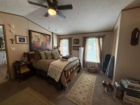 Bedroom - 1859 Pratt Lk, Gladwin, MI 48624 photo 3 of 8