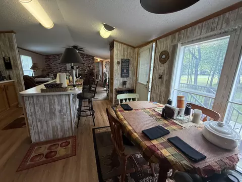 Dining - 1859 Pratt Lk, Gladwin, MI 48624 photo 1 of 4