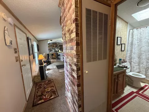 Entry Way - 1859 Pratt Lk, Gladwin, MI 48624 photo 3 of 3