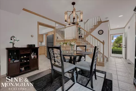 Dining - 150 Kenyon, Algonac, MI 48001 photo 2 of 2