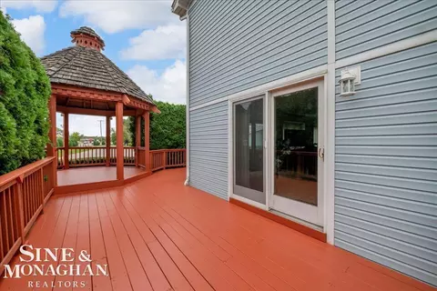 Exterior - 150 Kenyon, Algonac, MI 48001 photo 5 of 8