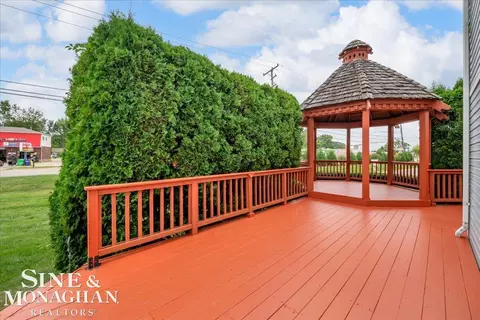 Exterior - 150 Kenyon, Algonac, MI 48001 photo 6 of 8