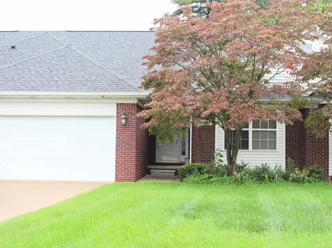44443 Patricia, Sterling Heights, MI 48314