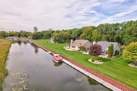 View/Area - 1100 Cove, Au Gres, MI 48703 photo 4 of 10