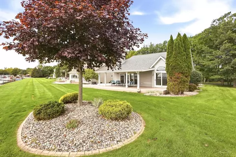 Exterior - 1100 Cove, Au Gres, MI 48703 photo 13 of 13