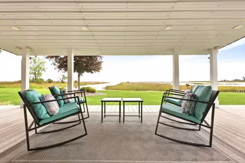 Exterior - 1100 Cove, Au Gres, MI 48703 photo 5 of 13