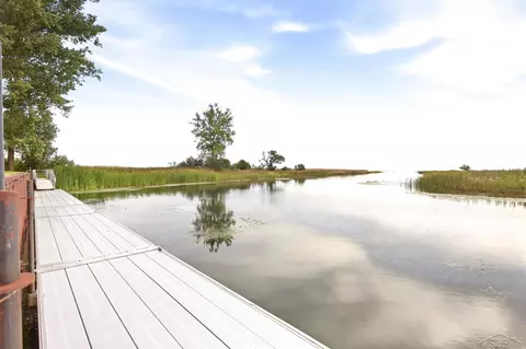 View/Area - 1100 Cove, Au Gres, MI 48703 photo 2 of 10