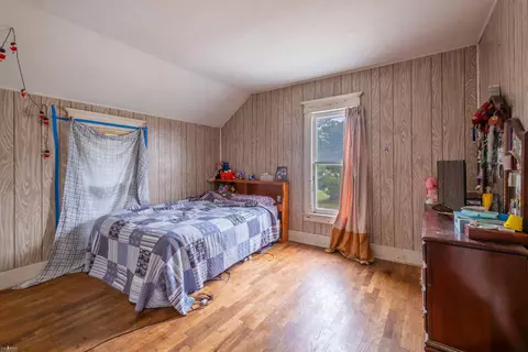 Bedroom - 820 E Main, Owosso, MI 48867 photo 1 of 2