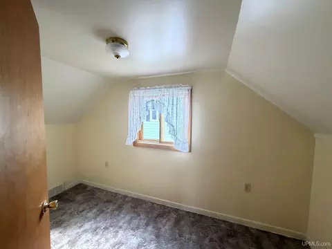 Bedroom - 1836 Prairie, Ishpeming, MI 49849 photo 4 of 5