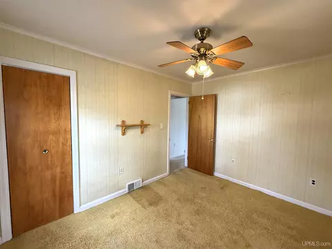 Bedroom - 1836 Prairie, Ishpeming, MI 49849 photo 2 of 5