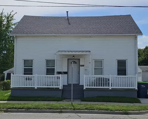 3226 N Water St, Bay City, MI 48708