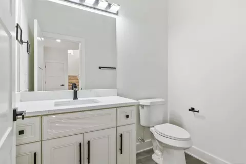 Bath - 45537 Gable, Macomb, MI 48044 photo 1 of 3