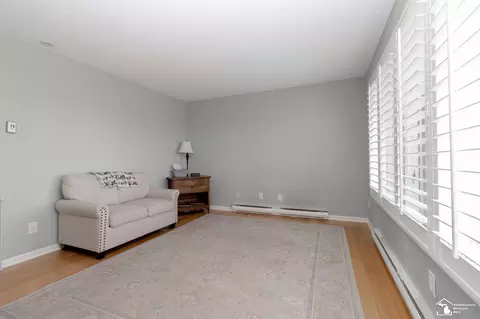 Living - 270 E Sterns, Temperance, MI 48182 photo 2 of 2