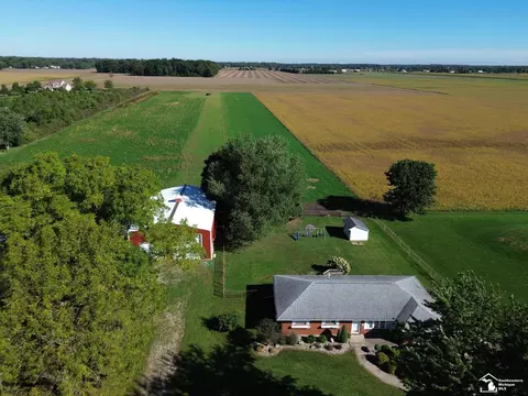 View/Area - 270 E Sterns, Temperance, MI 48182 photo 5 of 9