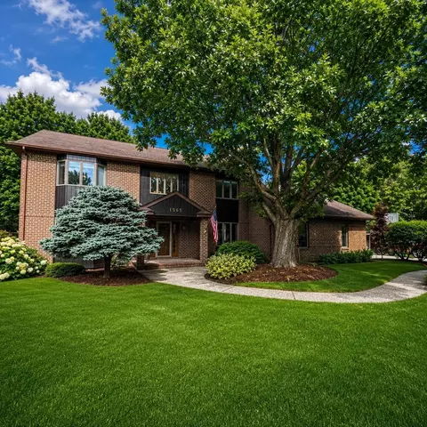 1565 Primrose, Essexville, MI 48732