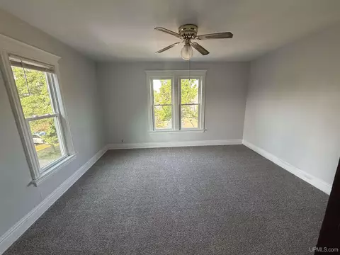 Bedroom - 210 N 13th, Escanaba, MI 49829 photo 4 of 11