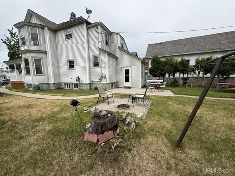 Exterior - 210 N 13th, Escanaba, MI 49829 photo 7 of 11