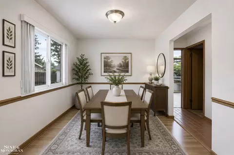 Dining - 402 Roland, Grosse Pointe Farms, MI 48236 photo 1 of 1