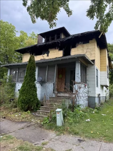 Exterior - 915 Burt, Saginaw, MI 48607 photo 6 of 7