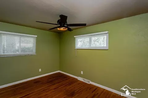 Bedroom - 7679 Apache, Temperance, MI 48182 photo 1 of 4