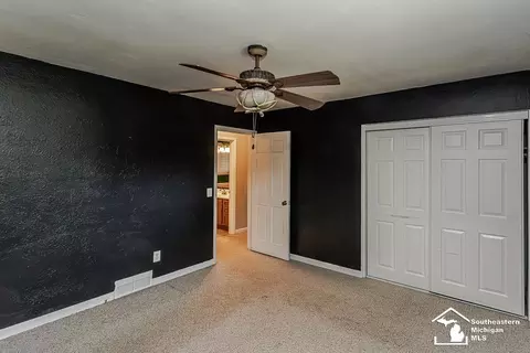 Bedroom - 7679 Apache, Temperance, MI 48182 photo 4 of 4