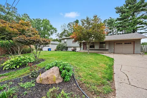 700 Knollwood, Battle Creek, MI 49015