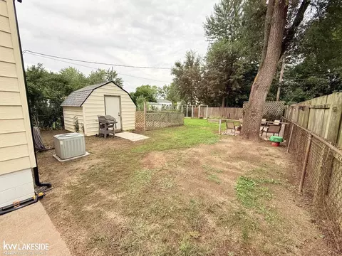Exterior - 23632 Willard, Warren, MI 48089 photo 2 of 3