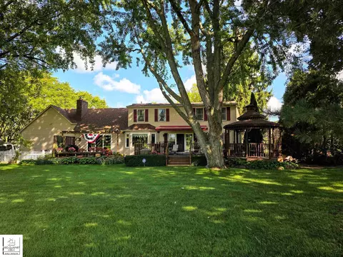 9434 E Lippincott, Davison, MI 48423 photo 3