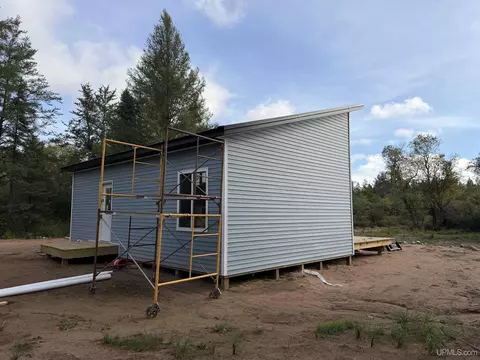 Exterior - 1609 Swanson, Ishpeming, MI 49849 photo 7 of 11