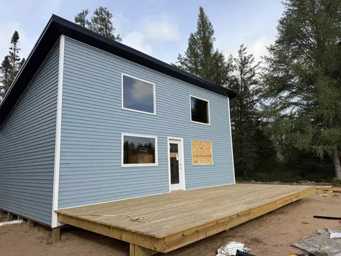 Exterior - 1609 Swanson, Ishpeming, MI 49849 photo 1 of 11