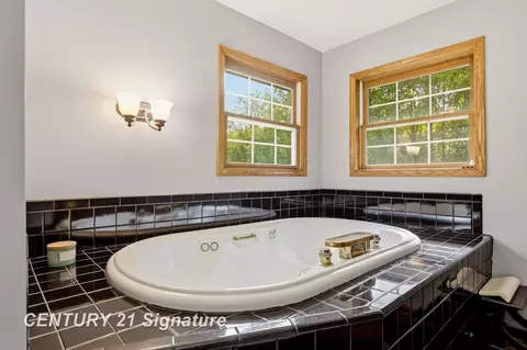 Bath - 4090 N Fordney, Hemlock, MI 48626 photo 2 of 7