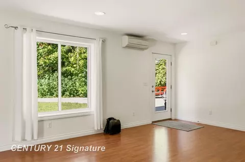 Living - 4090 N Fordney, Hemlock, MI 48626 photo 6 of 8