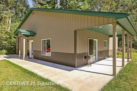 Exterior - 4090 N Fordney, Hemlock, MI 48626 photo 6 of 15