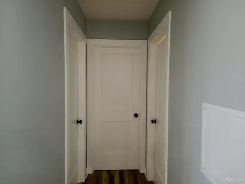 Entry Way - 1428 High, Munising, MI 49862 photo 1 of 3